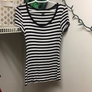 Black and white striped short sleeve
